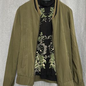 Max High Neck Top And Jacket