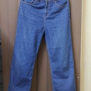 Trendy Straight Jeans