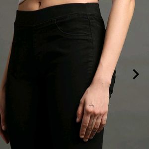 Black Skinny Jeggings