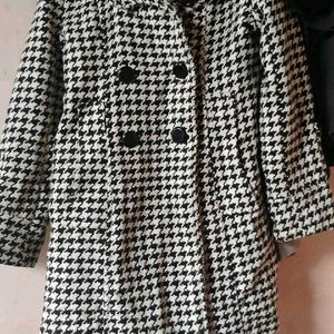 Korean Stylish Very Heavy Coat For Winter