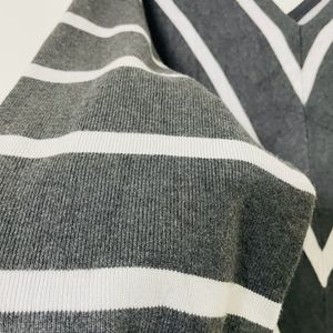 Moth Anthropologie Sweater For Women