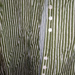 Long Green Formal Shrug