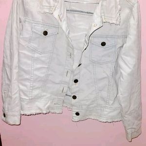 White 🤍🤍🤍 Jacket 🧥🧥