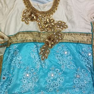 Beautiful Suit Set Salwar Dupatta Kurta