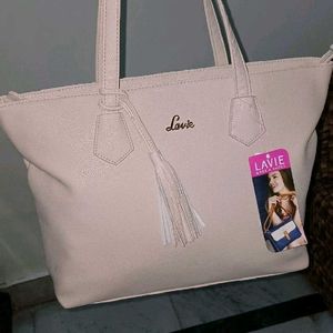 ❤️Brand New LAVIE bag