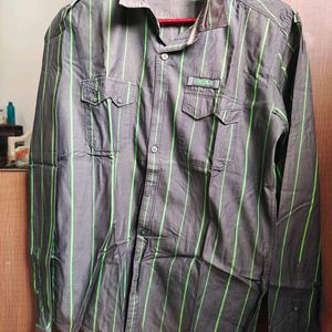 Men Casual Shirt - Green Striped