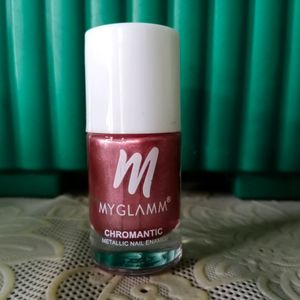 My Glamm Chromatic Nail Enamel