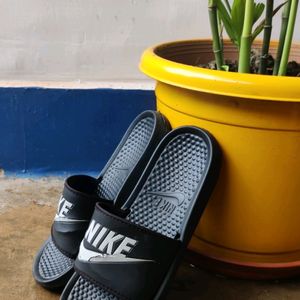 Nike Benassi JDI Flip Flops