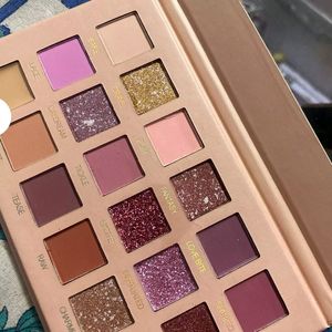 Hudabeauty Nude Eyeshadow Pallate