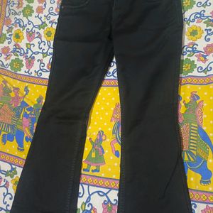 Z Black Colour Bootcut Jeans