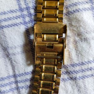 Wrist Watch Golden