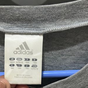 Adidas Tshirt