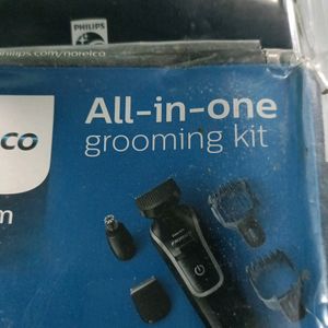 Philips Norelco 3100 All In One Multigroom Kit