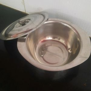 Stainless Steel Serving Pot With Lid