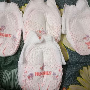 Baby Diapers- 9-14 Kgs