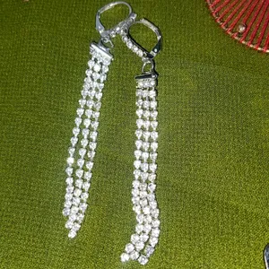 4 Pair Earrings