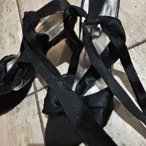 Ribbon Tie Heels