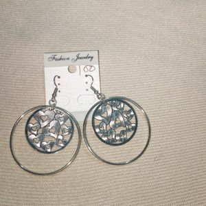 Beautiful 😍 Silver Women Circle Earrings