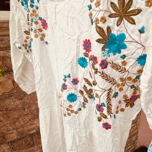 Beautiful Embroidery Kurti