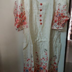 Silk Kurta With Flower Design