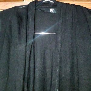 Nwt Fig Shrug Black M