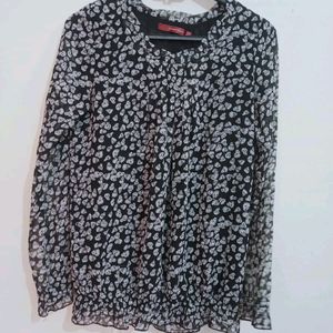 Beautiful Skull Printed Top For Women