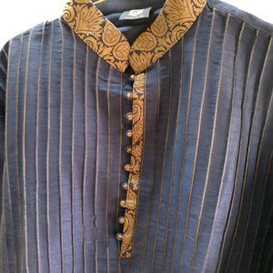 Manyavar Ethnic Mens Wear Kurta Set.