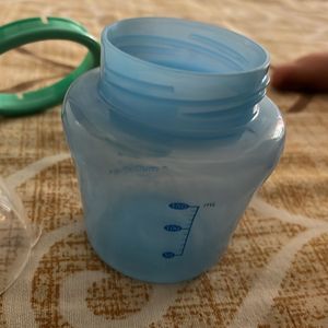 Baby Sipper Bottle