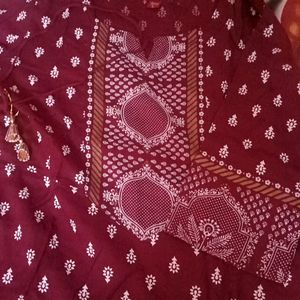 Kurta With Dupatta And Buttonwear