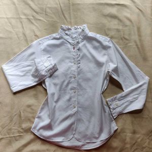 White Uniqlo Ruffled shirt