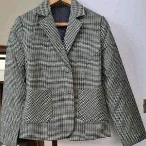 Checked blue black woollen tweed blazer for women