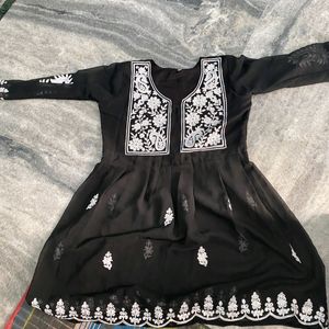 Black Kurti