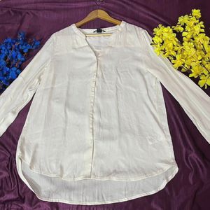 H&M lining off white soft high low shirt