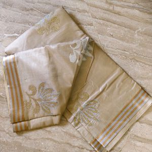 Beautiful Light Weight New Saree With Thread Work