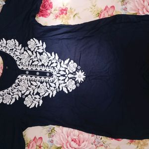 Chikankari Short Kurti