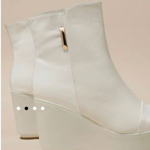 White-Off-White Heeled Boots