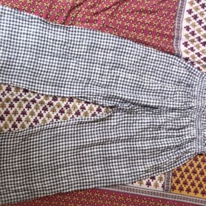 Checks Print Cotton Pants