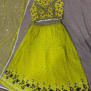 Crop top skirt set with dupatta for women