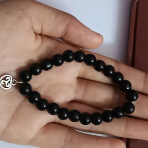 Black Beads Bracelet With Key Chain Pendant