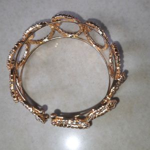 Adjustable diamond bracelet