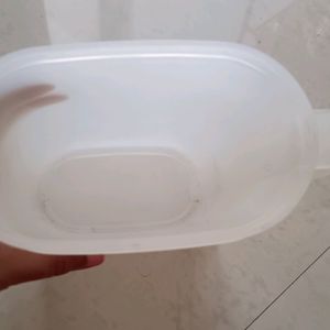 Tupperware jug