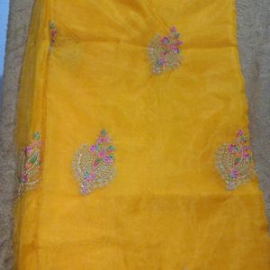 Organza Saree 💛