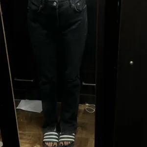 Zara Mid Rise Jeans