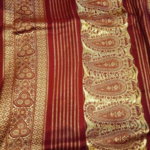 100% Pure Himroo 1 Lakh Buta Saree