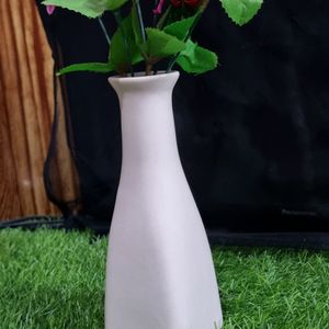 Chimini Bottel Vase.....