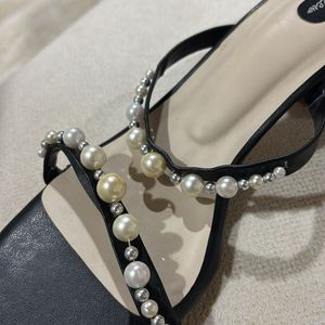 Pearl Heel