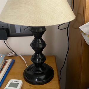 lamp with bulb controlled wid app