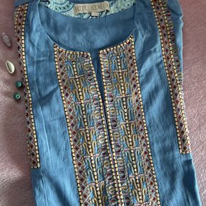 Elegant Blue Ethnic Motifs Printed Kurta