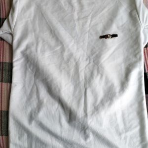 New White Top In Good Condition