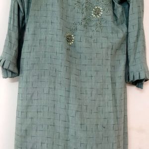 Ladies Kurta